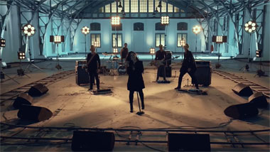 Setelah 12 Tahun Berpisah, Kikan dan Ervin Resmi Kembali Bergabung dengan Band Cokelat