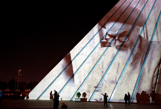 Tersangka Penikaman Salman Rushdie Akui Hormati Eks Pemimpin Tertinggi Iran