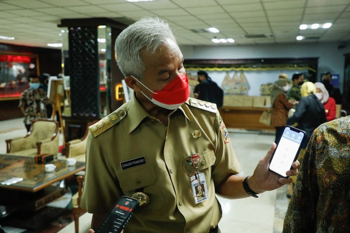 Kendalikan Inflasi di Jateng, Ganjar Luncurkan Aplikasi SiHaTi Generasi 4