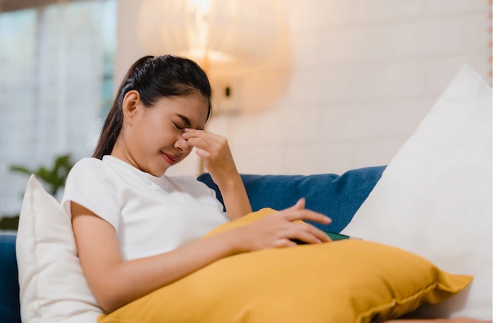 Tips Mencegah Mata Kering di Ruangan Ber-AC