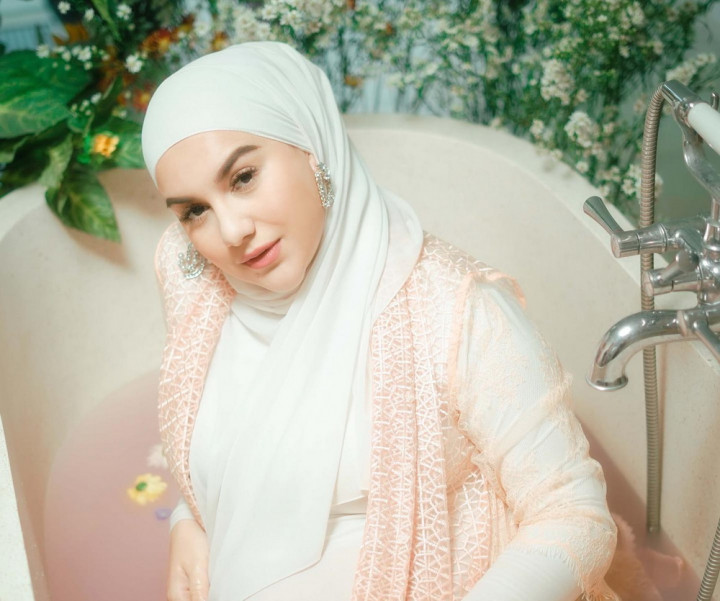 Jelang Lahiran Anak Kedua, Irish Bella Ungkap Perubahan Sikap Putranya