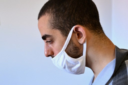 Tersangka Penikam Salman Rushdie Kembali Akui Tak Bersalah