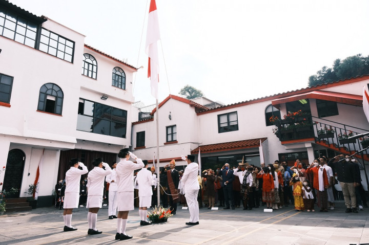 Semarak Upacara Perayaan HUT ke-77 RI di Mexico City
