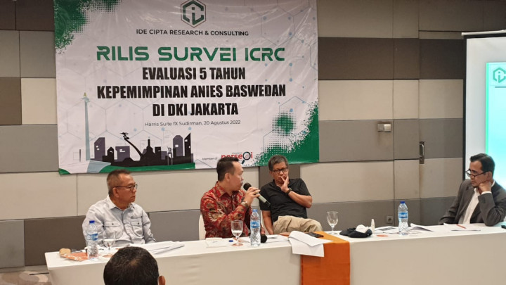 Survei: 76% Masyarakat Puas Kinerja Anies Baswedan Survei: 76% Masyarakat Puas Kinerja Anies Baswedan