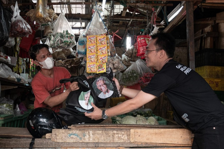 Komunitas Ini Sebarkan Aspirasi Ganjar di Jakpus Komunitas Ini Sebarkan Aspirasi Ganjar di Jakpus