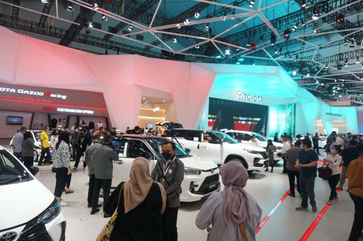 Cuma 2% Konsumen Toyota Di GIIAS 2022 yang Pesan Mobil Listrik