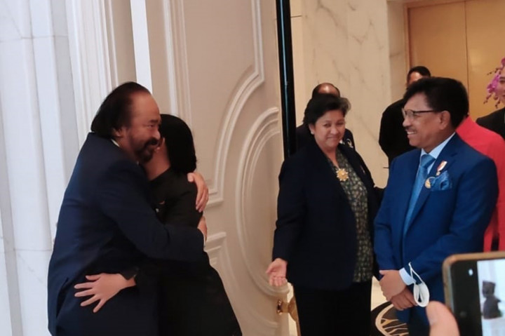 Momen Hangat Pertemuan Surya Paloh dan Puan Maharani di NasDem Tower
