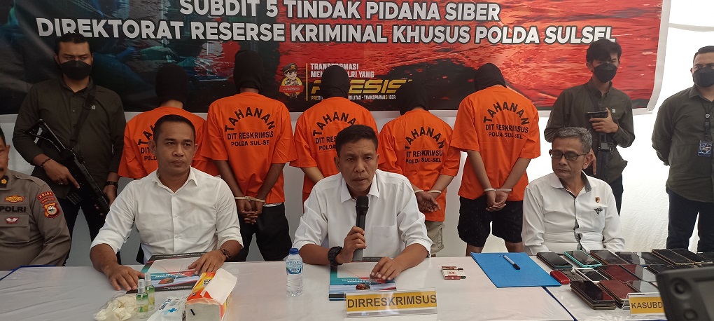 Ditreskrimsus Polda Sulawesi Selatan saat merilis kasus, di Mapolda Sulawesi Selatan, Senin, 22 Agustus 2022. Medcom.id/Muhammad Syawaluddin.