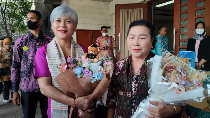 Brigadir Yoshua Salah Satu Wisudawan Terbaik Universitas Terbuka