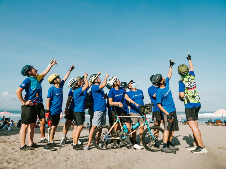 12 Pesepeda Gowes dari Aceh hingga Bali Demi Kualitas Udara Indonesia