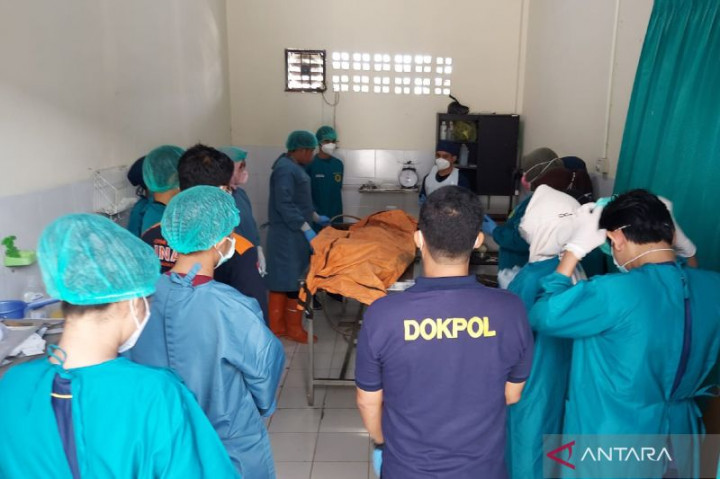 Keluarga Pendaki Asal Portugal yang Meninggal di Rinjani Tolak Autopsi