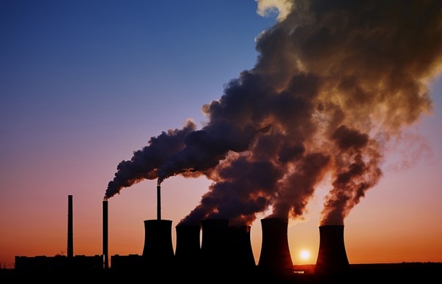 Harga Energi Tinggi, Kementerian ESDM: Penerapan Pajak Karbon Belum Tepat!