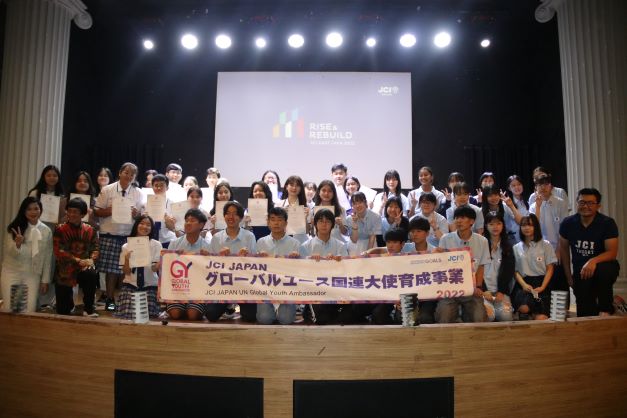 Stella Maris Kirim 16 Siswa Ikut Program Duta Muda Global PBB dan JCI Jepang