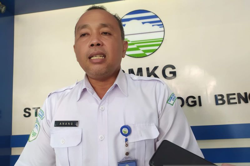 Kasi Data dan Informasi Stasiun Klimatologi Pulau Baai BMKG Bengkulu Anang Anwar. ANTARA/Anggi Mayasari