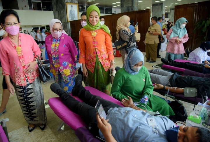 Menyambut Bulan Kemerdekaan, PIA DPR RI Gelar Donor Darah