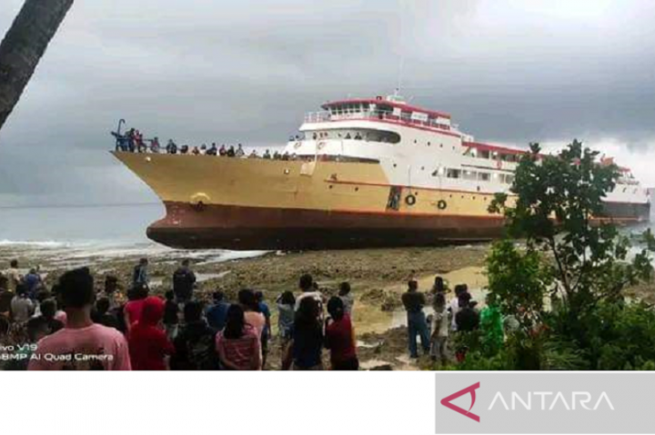 KM Glory Marry Kandas di Talaud Belum Berhasil Ditarik ke Laut