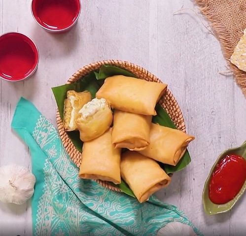 Resep risol dengan bahan tempe dan keju. (Foto: Dok. Endeus TV)