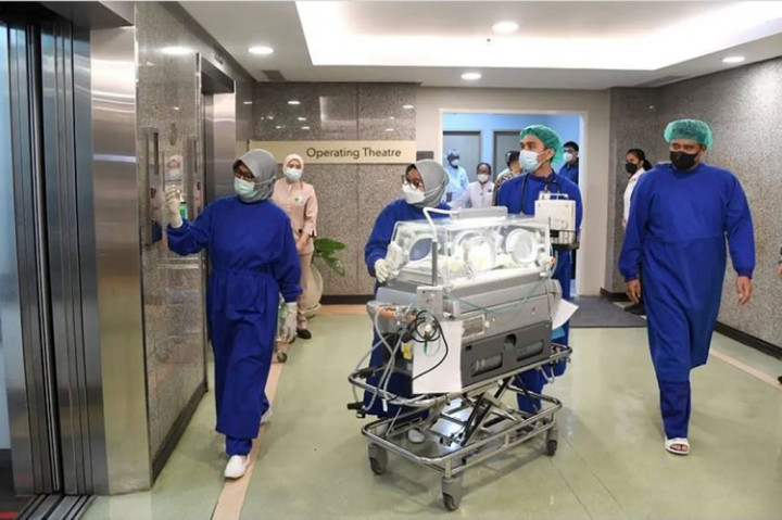 Jokowi dan Ibu Iriana Sambut Kelahiran Cucu Kelima