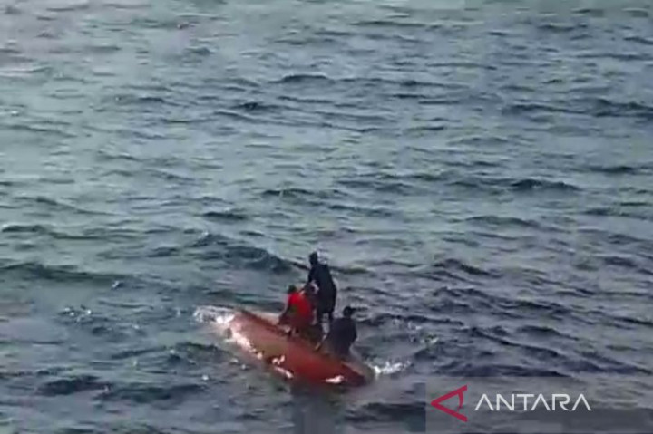 Basarnas Masih Cari 11 Awak KM Teman Niaga Tenggelam di Selat Makassar