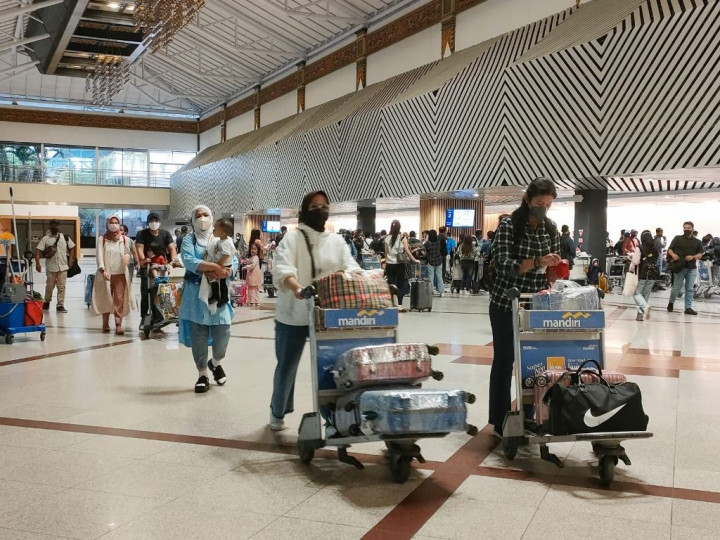 AP I Siap Terapkan Aturan Perjalanan Udara Terbaru Mulai Hari ini AP I Siap Terapkan Aturan Perjalanan Udara Terbaru Mulai Hari ini