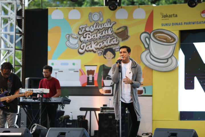 NAFF Bahagia Bisa Temui Penggemar Lagi di Konser NAFF Bahagia Bisa Temui Penggemar Lagi di Konser