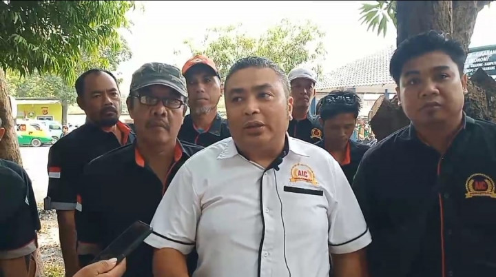 Sopir Angkot di Cirebon Protes Odong-odong Jadi Angkutan Penumpang