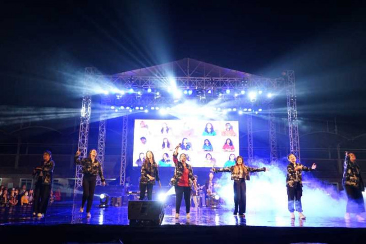 Konser Spektakuler Tutup Rangkaian UPH Festival 2022