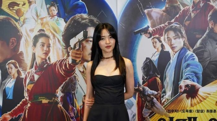 Ini Sinopsis Film Korea <i>Alienoid</i> yang Dibintangi Kim Tae Ri dan Ryu Jun Yeol