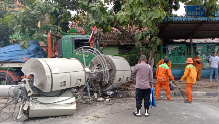 10 Orang Tewas dalam Kecelakaan Truk di Jalan Sultan Agung Bekasi