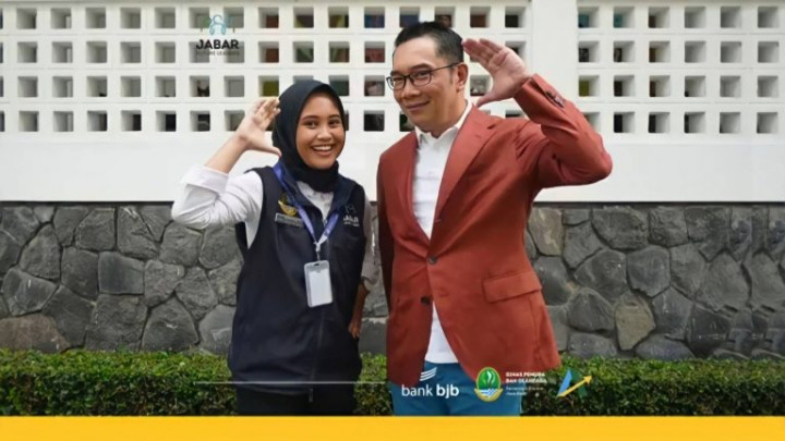 Cerita Mahasiswa Unair, Yani Jadi Ajudan Milenial Gubernur Jabar Cerita Mahasiswa Unair, Yani Jadi Ajudan Milenial Gubernur Jabar