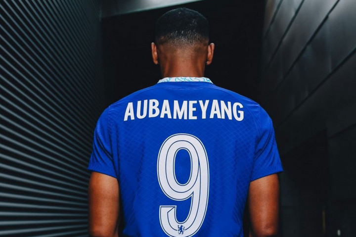 Chelsea Rekrut Aubameyang dari Barcelona