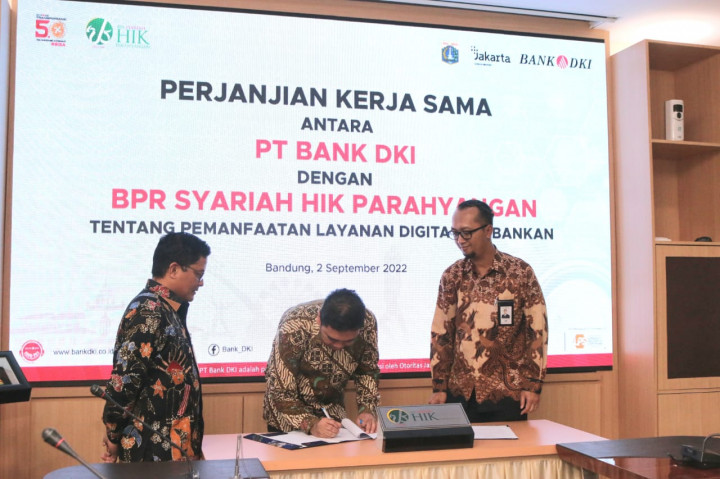 Bank DKI Gandeng BPR Syariah HIK Parahyangan Perluas Layanan Perbankan Digital