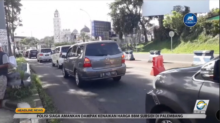 BBM Naik, Puncak Tetap Dipadati Kendaraan Wisatawan