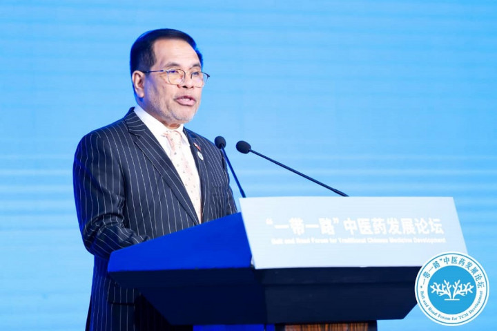 Populer Internasional: Dubes RI 'Jualan' Jamu hingga Korban Banjir Sudan