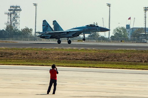 Iran Pertimbangkan Beli Jet Tempur Sukhoi Su-35 dari Rusia