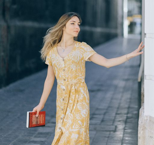 5 Cara Berpakaian Sesuai dengan Sifat Kepribadian Sempurnakan Penampilan