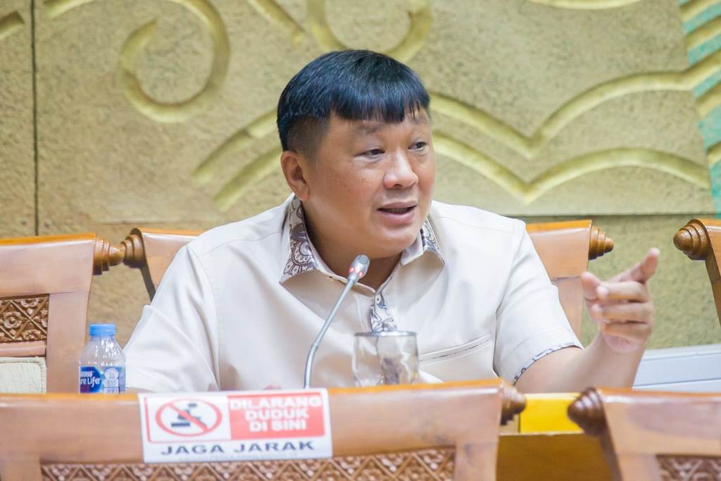 Anggota Komisi VII DPR dari Fraksi Partai NasDem, Rico Sia. Foto: Dok MI