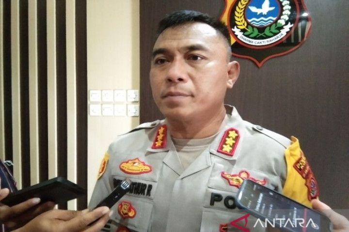 Polresta-Pemkot Kendari Siapkan Bus Pelajar Selama Sopir Angkot Mogok