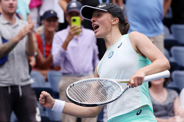 US Open: Swiatek jadi Petenis Perempuan Pertama Polandia Capai Perempat Final