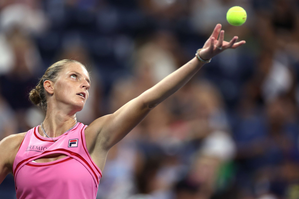 US Open 2022: Tundukkan Victoria Azarenka, Karolina Pliskova ke Perempat Final