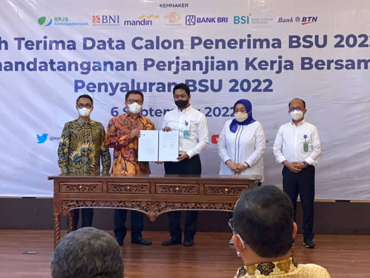BSU 2022 Siap Disalurkan Pekan Ini, Kemenaker Gandeng Pos Indonesia
