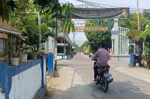 Kemenag Jatim Tidak Akan Mencabut Izin Pondok Pesantren Gontor