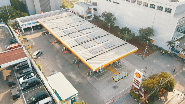 SUN Energy Pasang PLTS Atap di 66 Titik SPBU Shell se-Jabodetabek
