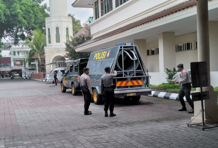 Aparat Jaga Demontrasi Tolak Kenaikan Harga BBM di Malioboro