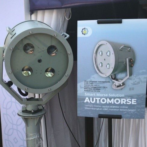 Bantu Kinerja TNI AL, Mahasiswa ITS Kembangkan Lampu Morse Otomatis