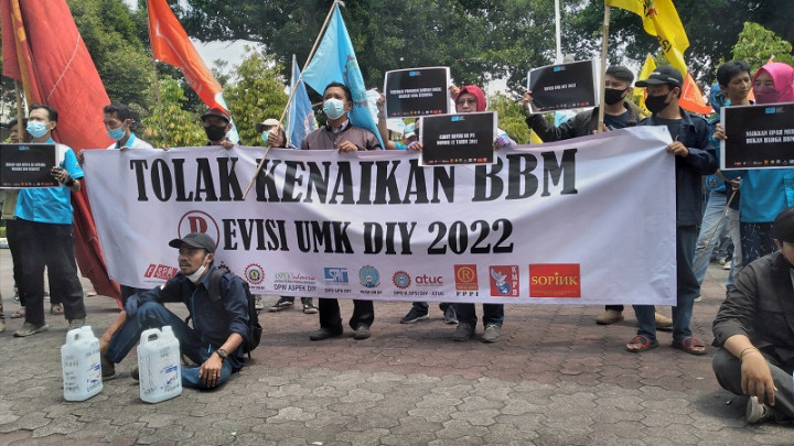 Dampak Kenaikan BBM, Buruh di DIY Minta Diberi Banyak Subsidi