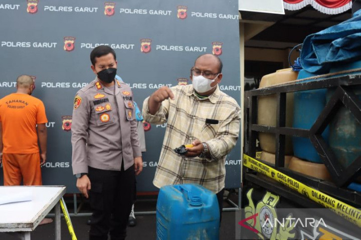 Penyalahgunaan 2.100 Liter BBM Subsidi di Garut Digagalkan