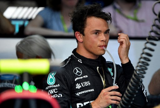 De Vries Bakal Pinjam Mobil Sebastian Vettel di FP1 GP Italia