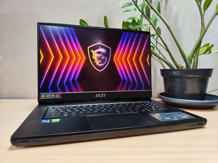 Menjajal Intel Generasi ke-12 Core i9 HX-Series di MSI Titan GT77