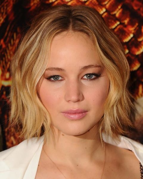 Ini pengalaman Jennifer Lawrence alami beberapa kali keguguran.  (Foto: Dok. Instagram Jennifer Lawrence/Fan page/@jenniferlawrence_)
